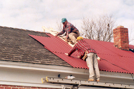 Dịch vụ sửa mái tôn tphcm - Sửa chữa nhà - Chống thấm - Đóng trần thạch cao Hotline 01679382388